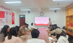 阅读「爱体育官方网站手机版下载」后